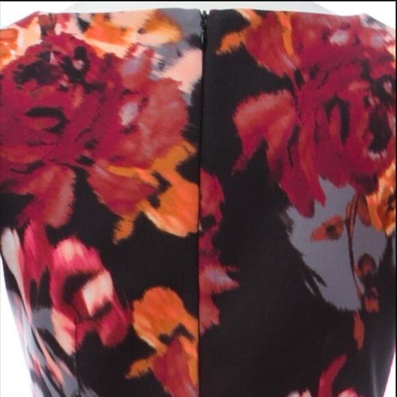 💛 Cynthia Rowley Floral Fit-and-Flare Dress - Picture 4 of 10